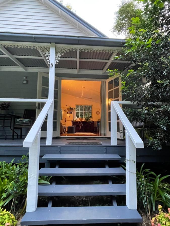 Romantic Cottage, Tamborine Mountain Exteriör bild
